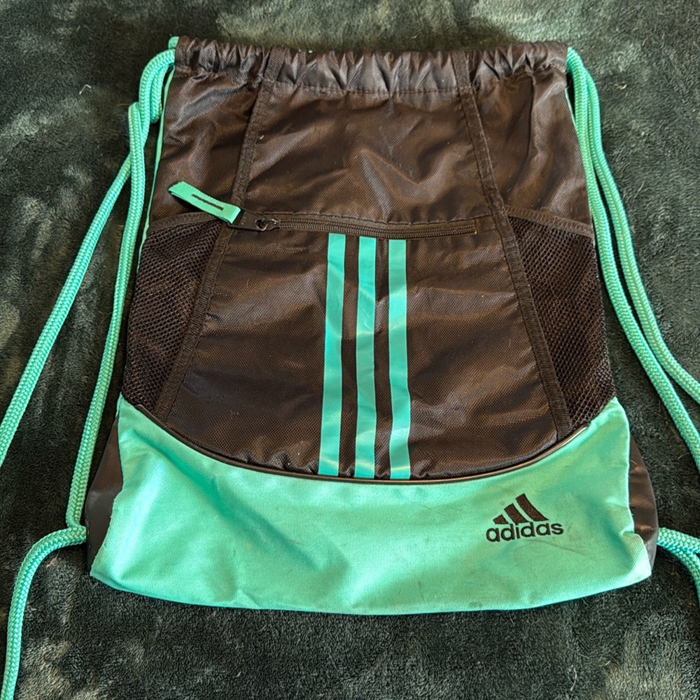 Adidas drawstring bag!